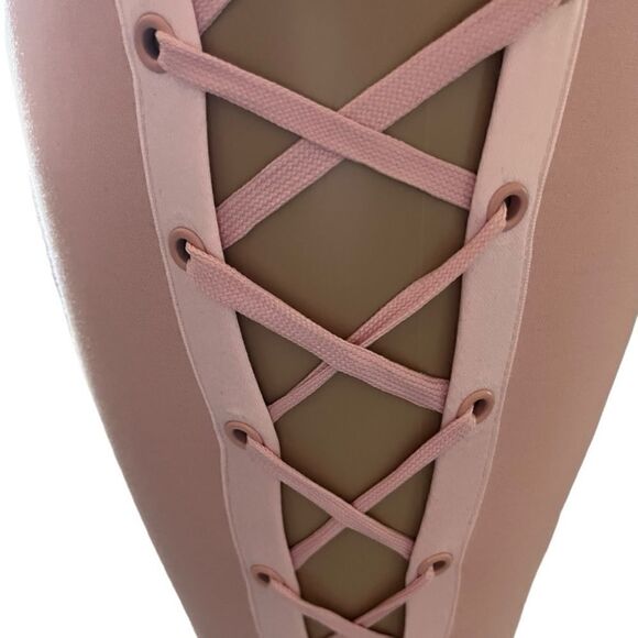 NWT- Fenty X Puma by Rihanna Laceup leggings - Picture 9 of 16